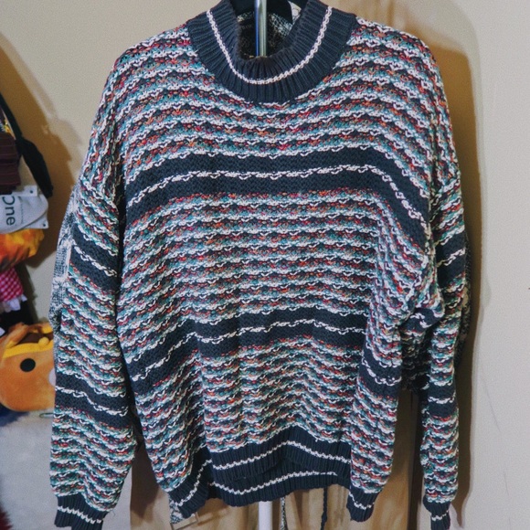 Multi-colour Cable Knit Vintage Sweater - Picture 2 of 4